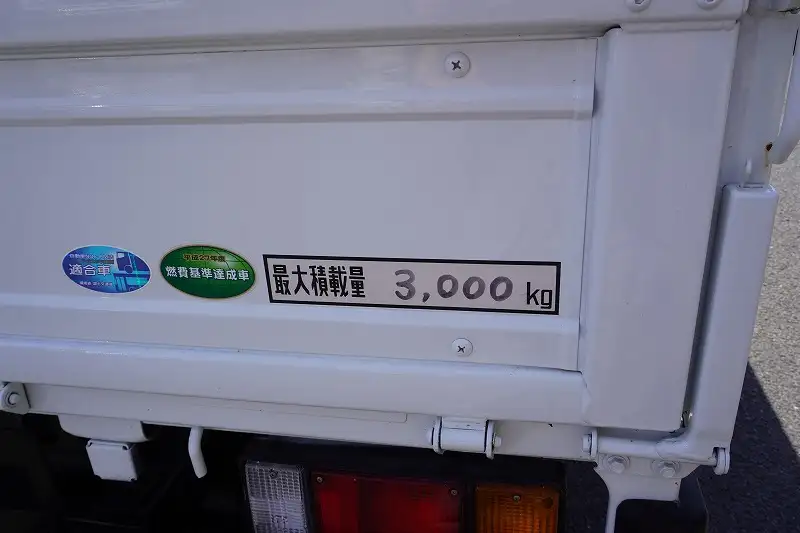 いすゞ エルフ 小型 平ボディ TRG-NMR85AR H28の中古トラック画像6