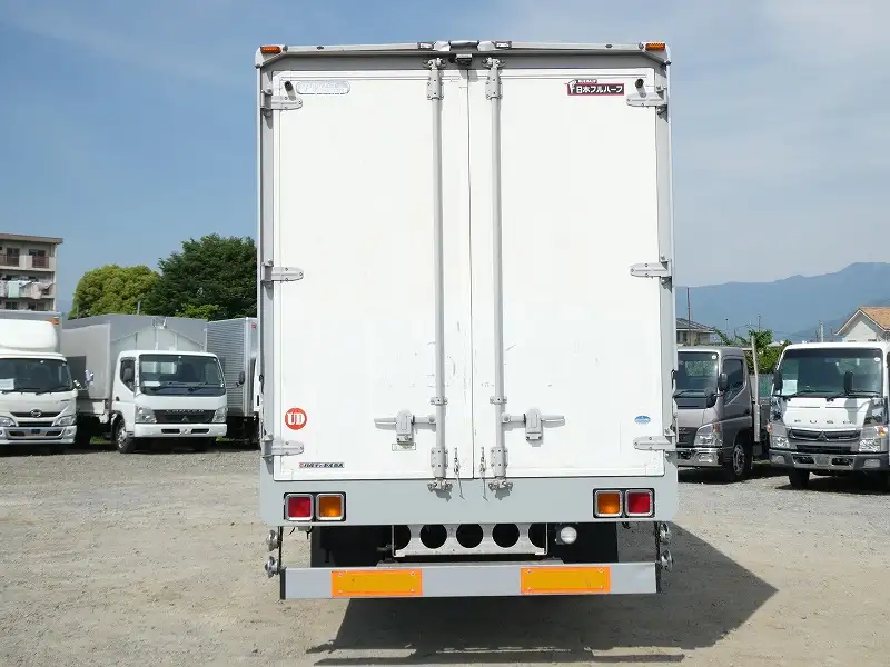 日産UD コンドル 中型/増トン ウイング エアサス BDG-MK36Dの中古トラック画像4