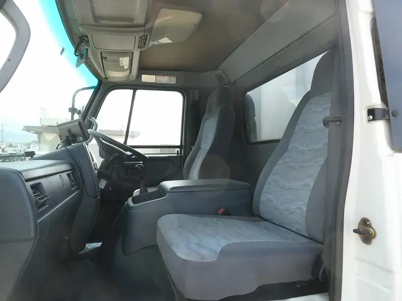日産UD コンドル 中型/増トン ウイング エアサス BDG-MK36Dの中古トラック画像11