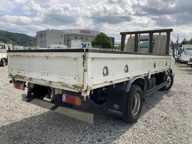 トヨタ ダイナ 小型 平ボディ PB-XZU344 H17の中古トラック画像2