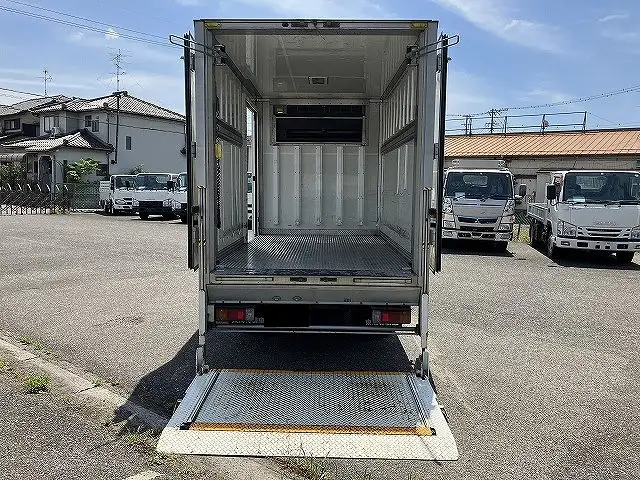 トヨタ トヨエース 小型 冷凍冷蔵 低温 パワーゲートの中古トラック画像4