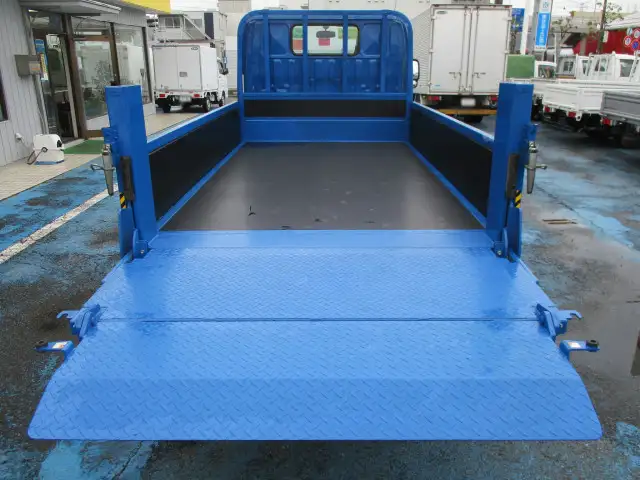 トヨタ トヨエース 小型 平ボディ パワーゲート TKG-XZU605の中古トラック画像6
