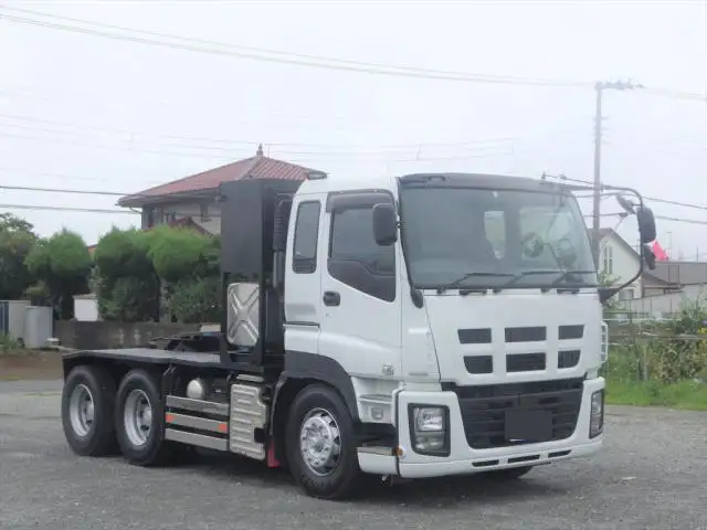 いすゞ ギガ 大型 トラクター 2デフ ベッドの中古トラック画像2