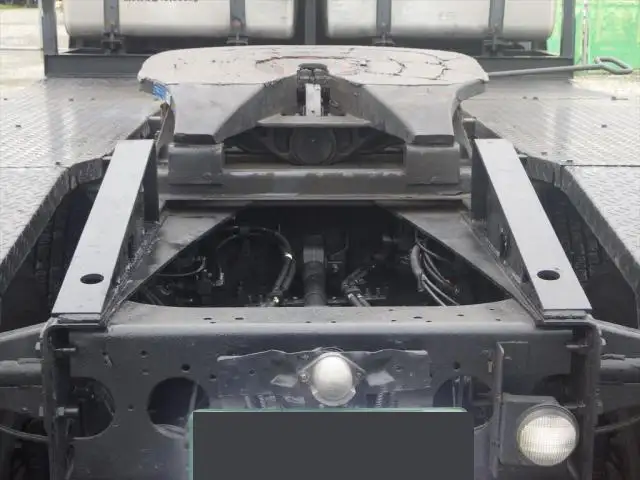 いすゞ ギガ 大型 トラクター 2デフ ベッドの中古トラック画像7