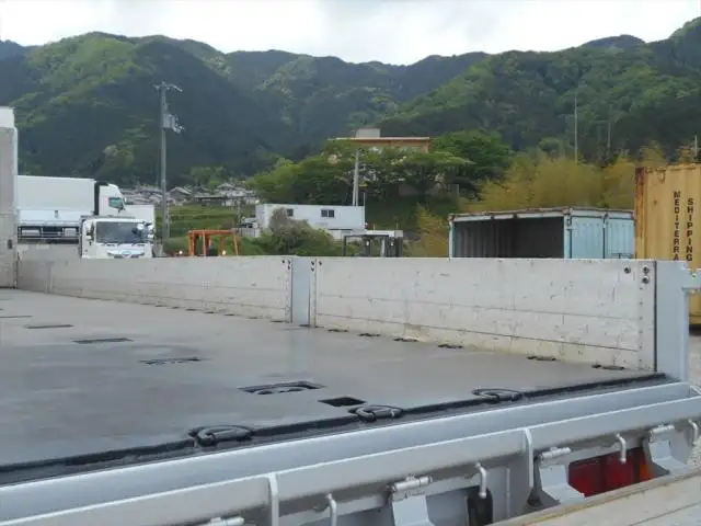 日野 プロフィア 大型 平ボディ 床鉄板 アルミブロックの中古トラック画像11