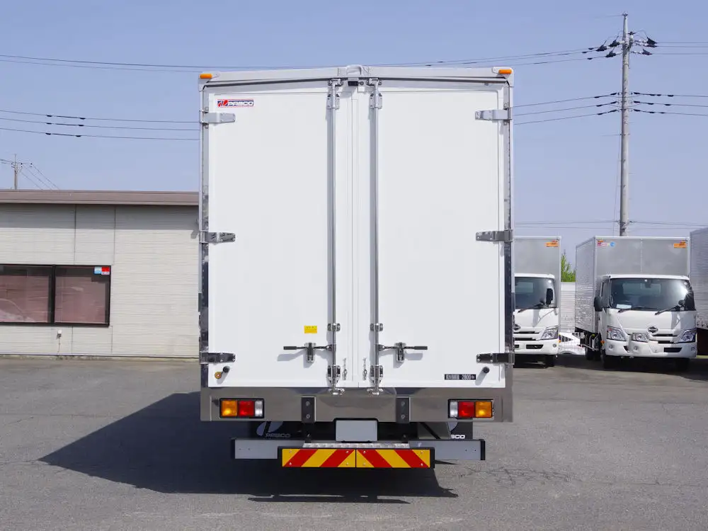 三菱 ファイター 中型/増トン ウイング エアサス ベッドの中古トラック画像4