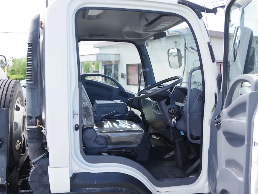 いすゞ フォワード 中型/増トン タンク車 散水車 TKG-FRR90S1の中古トラック画像14
