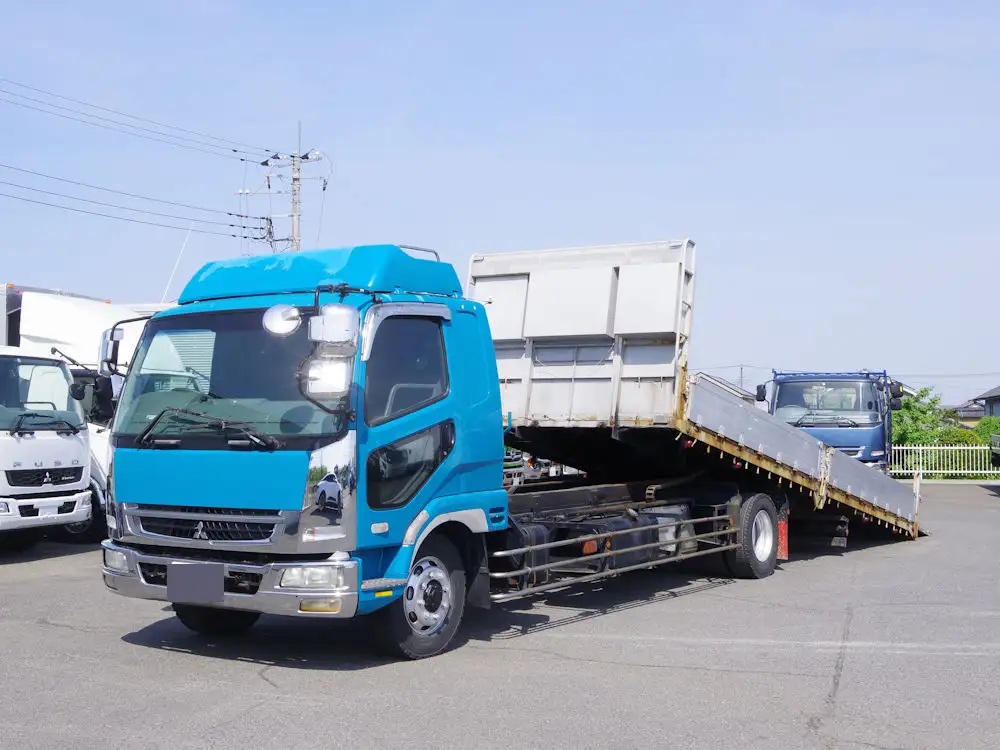 三菱 ファイター 中型/増トン 車両重機運搬 エアサス ベッドの中古トラック画像1