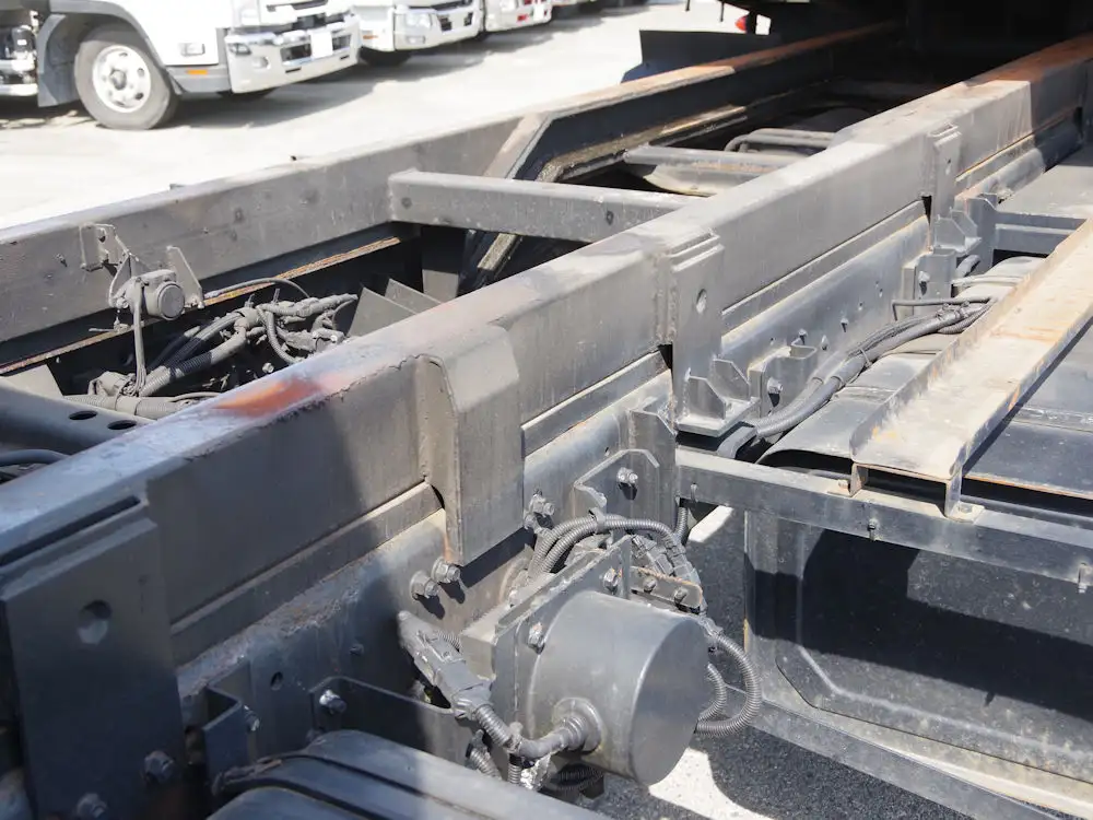 三菱 ファイター 中型/増トン 車両重機運搬 エアサス ベッドの中古トラック画像16