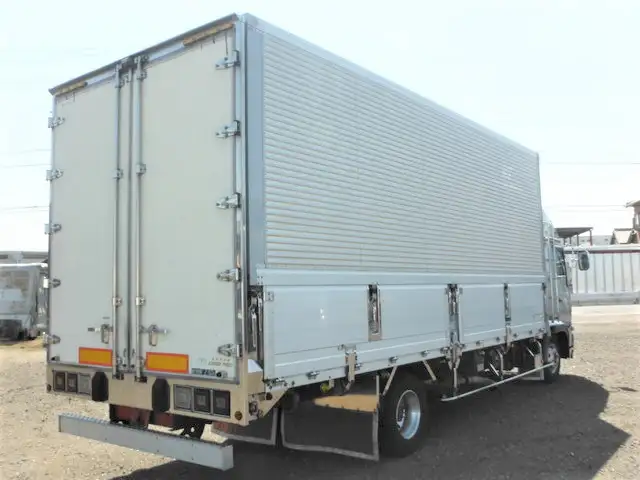日野 レンジャー 中型/増トン ウイング エアサス ベッドの中古トラック画像3