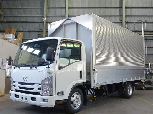 マツダ タイタン 小型 ウイング TPG-LPR85AN H29の中古トラック画像1