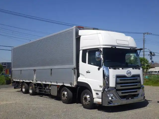 日産UD クオン 大型 ウイング ハイルーフ エアサスの中古トラック画像3
