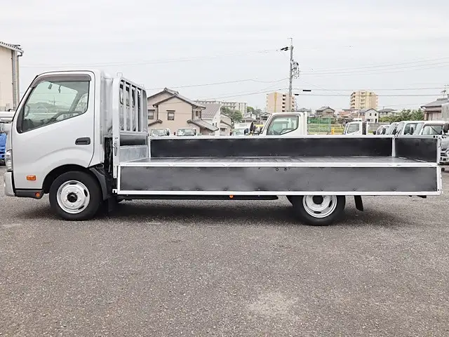 トヨタ ダイナ 小型 平ボディ TPG-XZU710 H30の中古トラック画像9
