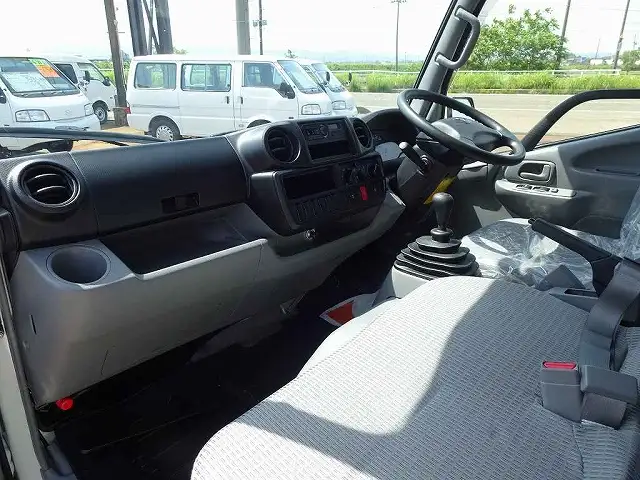 トヨタ ダイナ 小型 平ボディ 幌 LDF-KDY281の中古トラック画像9