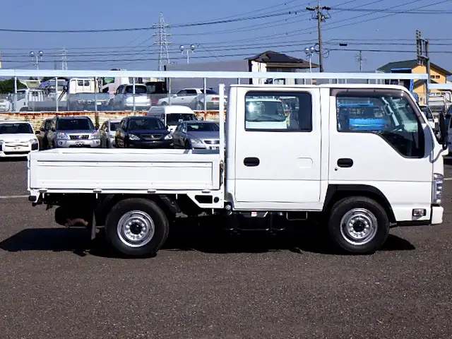 マツダ タイタン 小型 平ボディ Wキャブ 床鉄板の中古トラック画像2