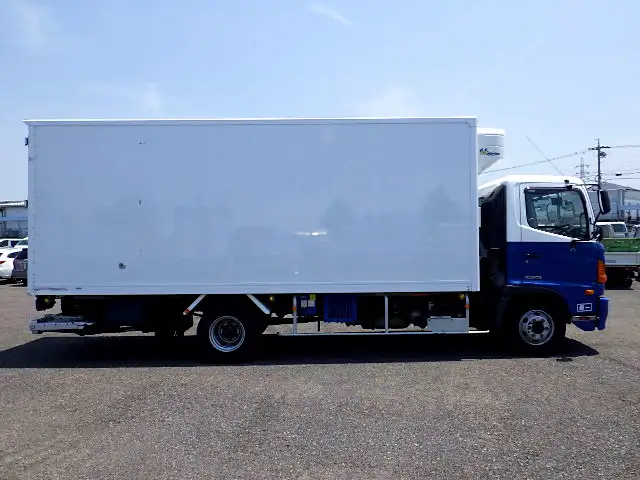 日野 レンジャー 中型/増トン 冷凍冷蔵 低温 パワーゲートの中古トラック画像2