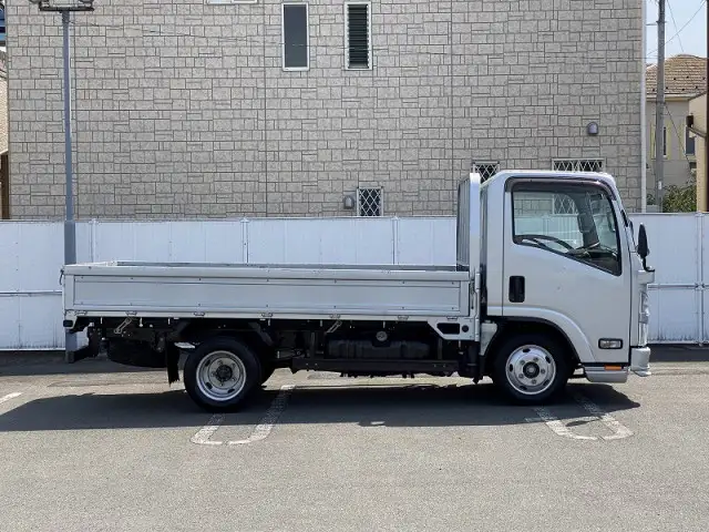 いすゞ エルフ 小型 平ボディ TKG-NMR85R H24の中古トラック画像3