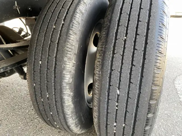 いすゞ エルフ 小型 平ボディ TKG-NMR85R H24の中古トラック画像20