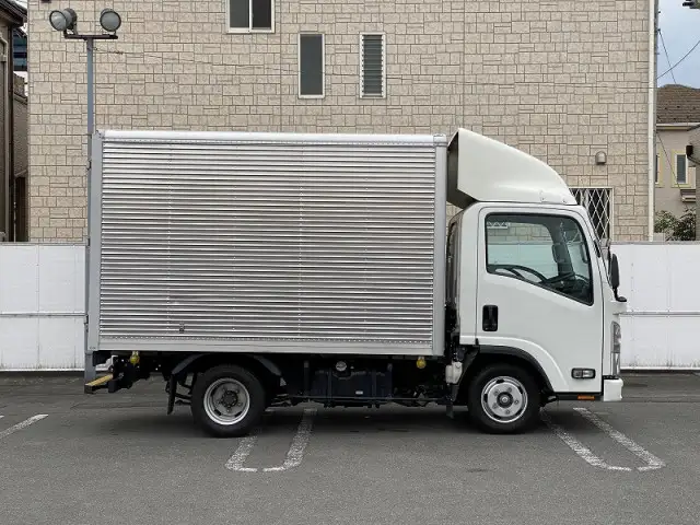いすゞ エルフ 小型 アルミバン TPG-NLR85AN H31/R1の中古トラック画像2