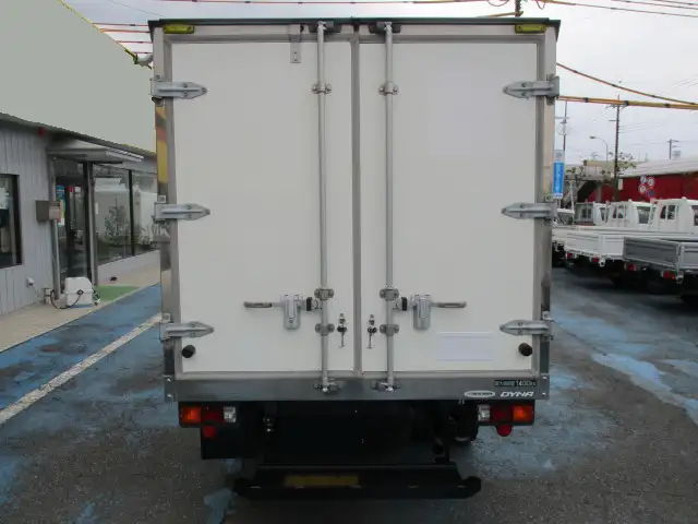 トヨタ ダイナ 小型 冷凍冷蔵 中温 サイドドアの中古トラック画像3