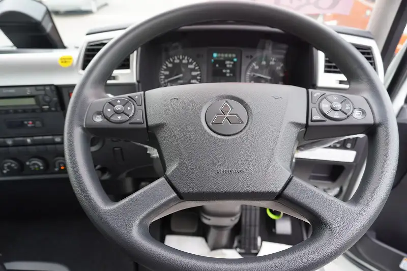 三菱 ファイター 中型/増トン 車両重機運搬 ラジコン ウインチの中古トラック画像10