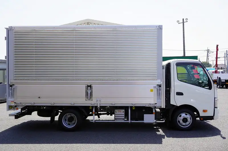 日野 デュトロ 小型 ウイング 2RG-XZU712M R4の中古トラック画像2