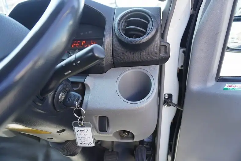 トヨタ ダイナ 小型 平ボディ TKG-XZC605 H29の中古トラック画像14