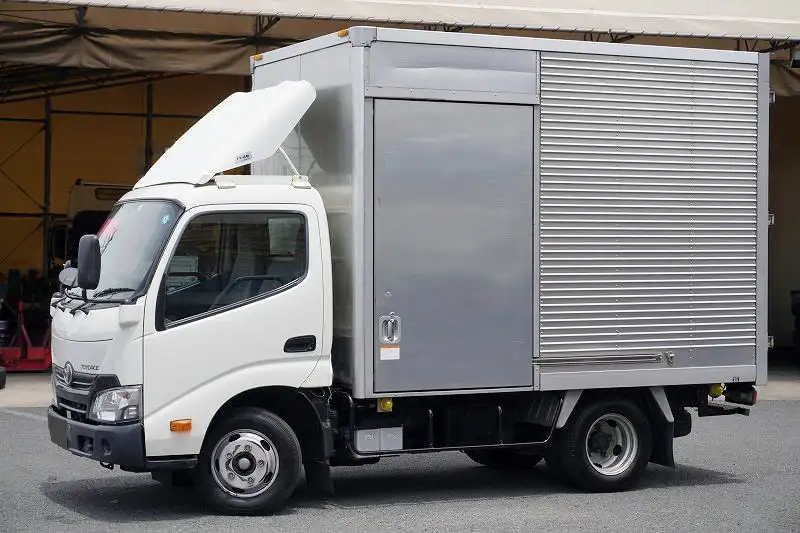 トヨタ ダイナ 小型 アルミバン サイドドア TKG-XZC605の中古トラック画像1