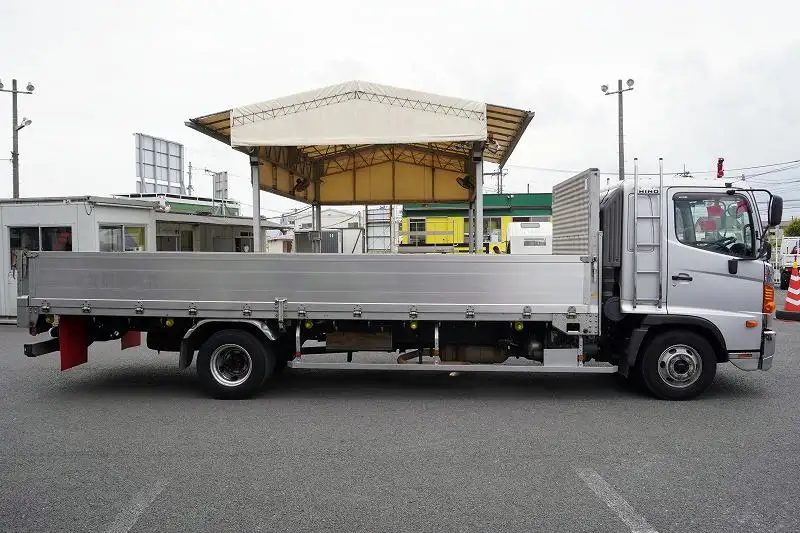 日野 レンジャー 中型/増トン 平ボディ 床鉄板 アルミブロックの中古トラック画像2