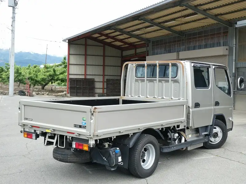 三菱 キャンター 小型 平ボディ Wキャブ 2RG-FGA20の中古トラック画像4