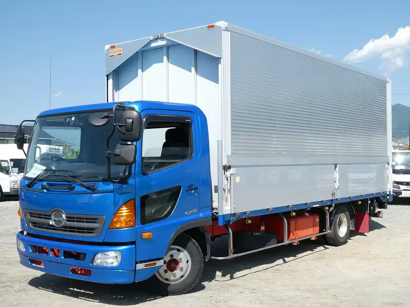 日野 レンジャー 中型/増トン ウイング パワーゲート エアサスの中古トラック画像1