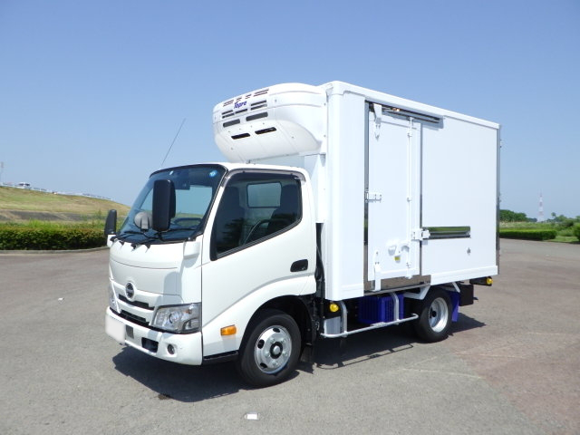 日野 デュトロ 小型 冷凍冷蔵 10尺