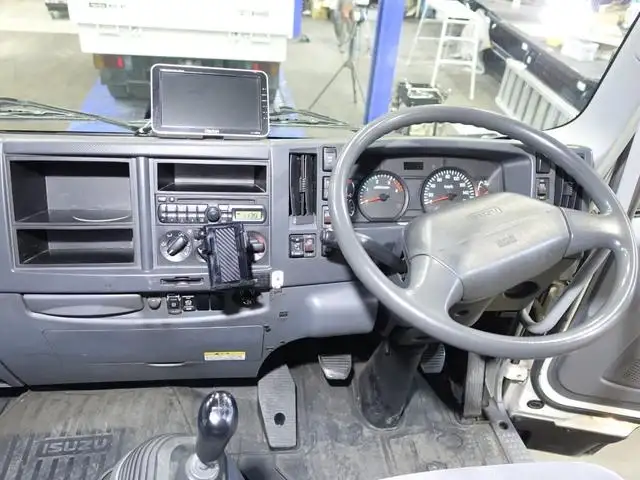 いすゞ フォワード 中型/増トン ウイング パワーゲート PKG-FRR90S2の中古トラック画像11