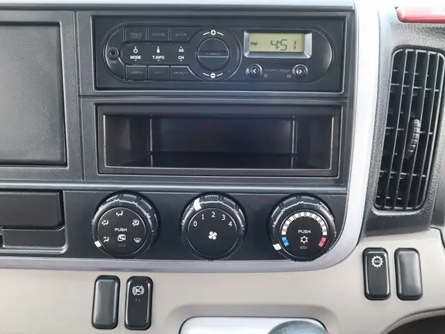 日産 アトラス 小型 平ボディ TRG-FEA5W H29の中古トラック画像15