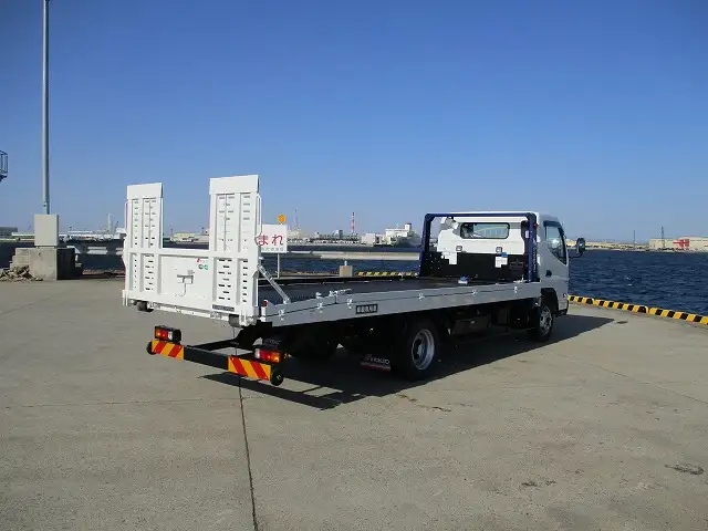 三菱 キャンター 小型 車両重機運搬 ラジコン ウインチの中古トラック画像4