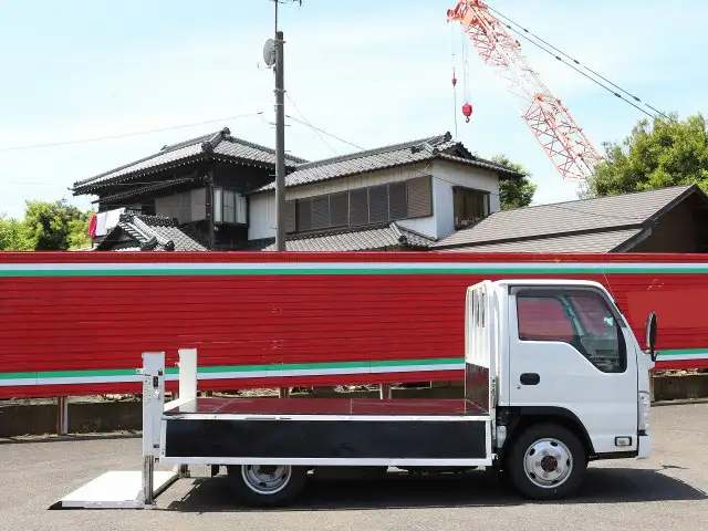 いすゞ エルフ 小型 平ボディ パワーゲート 床鉄板の中古トラック画像9