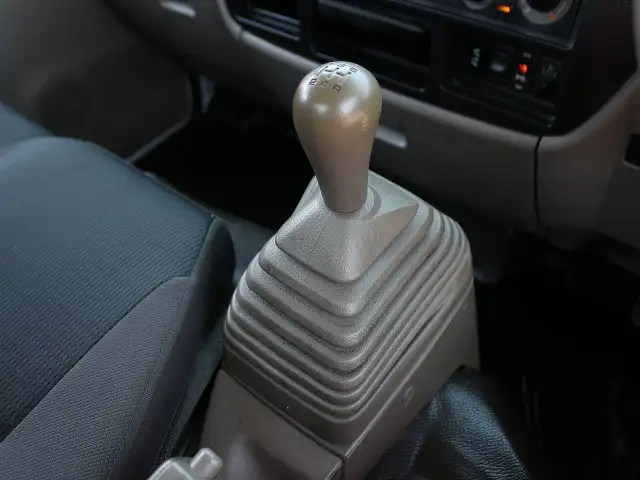 日産 アトラス 小型 平ボディ パワーゲート SDG-SZ5F24の中古トラック画像15