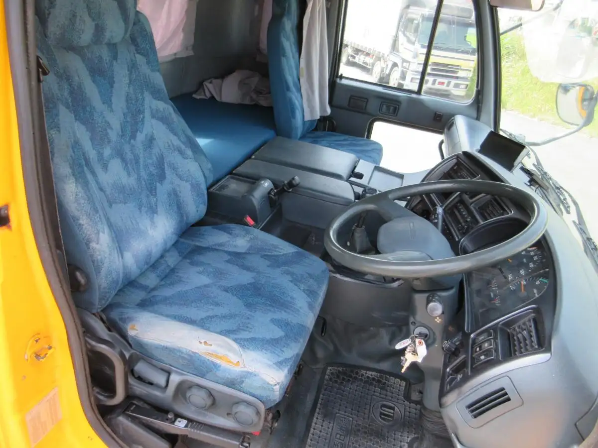 日産UD ビッグサム 大型 ミキサー・ポンプ ベッド KL-CW53XHHの中古トラック画像10