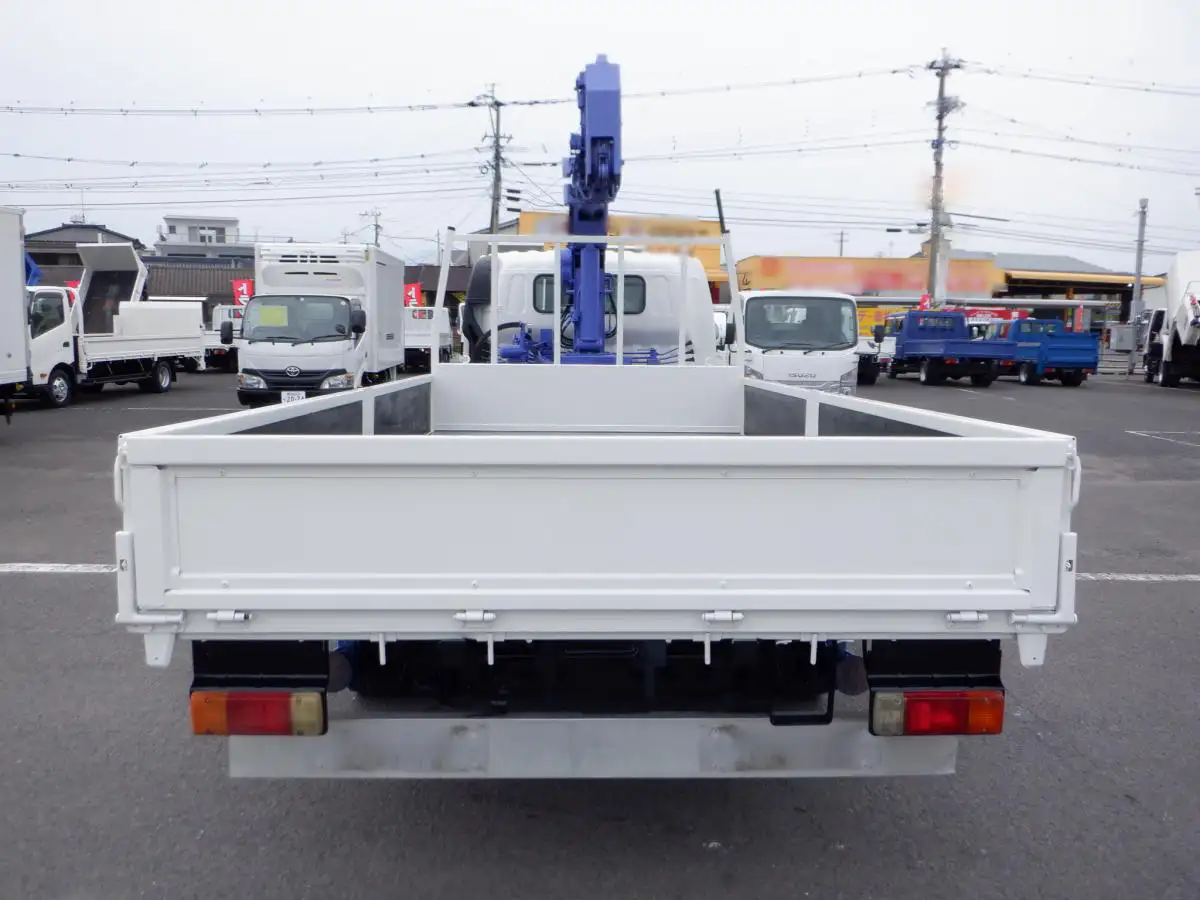 トヨタ ダイナ 小型 クレーン付 床鉄板 4段の中古トラック画像3