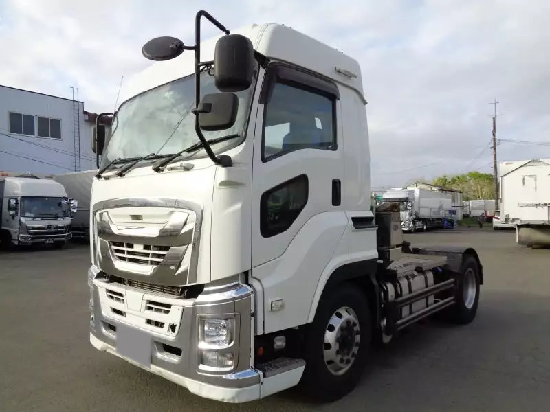 いすゞ ギガ 大型 トラクター QKG-EXD52BE