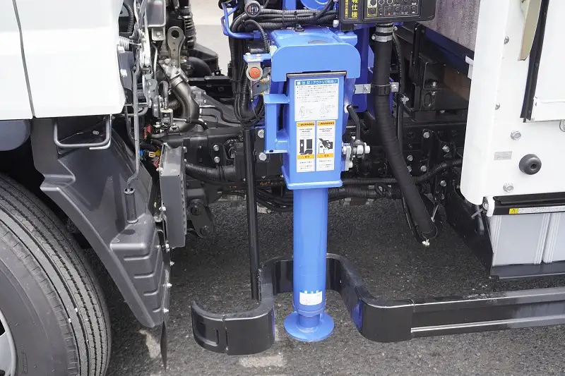 三菱 キャンター 小型 クレーン付 4段 ラジコンの中古トラック画像8