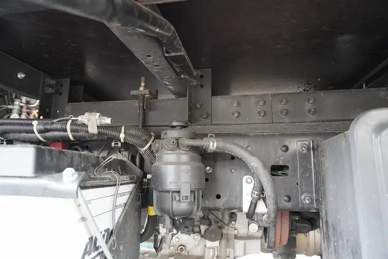 トヨタ トヨエース 小型 アルミバン サイドドア TKG-XZC605の中古トラック画像16
