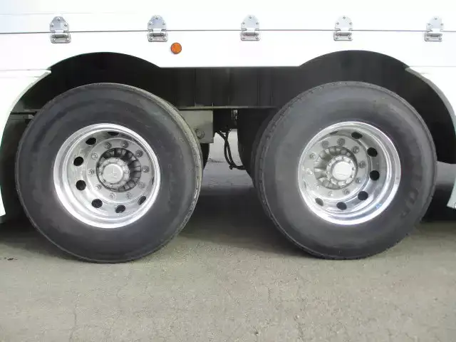 国内・その他 国産車その他 トレーラー/その他 トレーラー 2軸 エアサスの中古トラック画像19