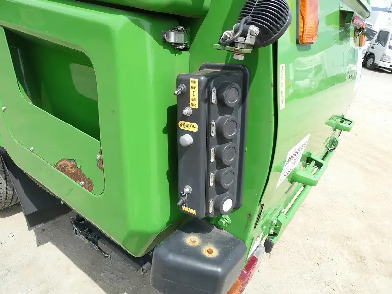 日野 デュトロ 小型 パッカー車 巻き込み式 回転ダンプ式の中古トラック画像9