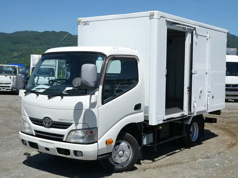 トヨタ ダイナ 小型 冷凍冷蔵 保冷 床ステンの中古トラック画像1