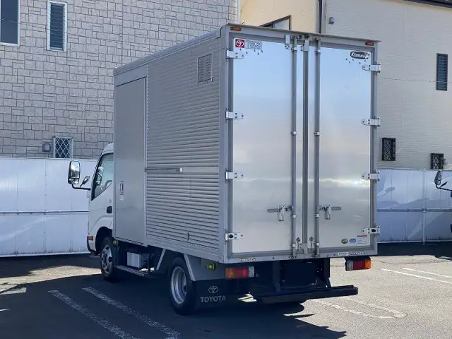 トヨタ トヨエース 小型 アルミバン サイドドア TPG-XZC605の中古トラック画像5