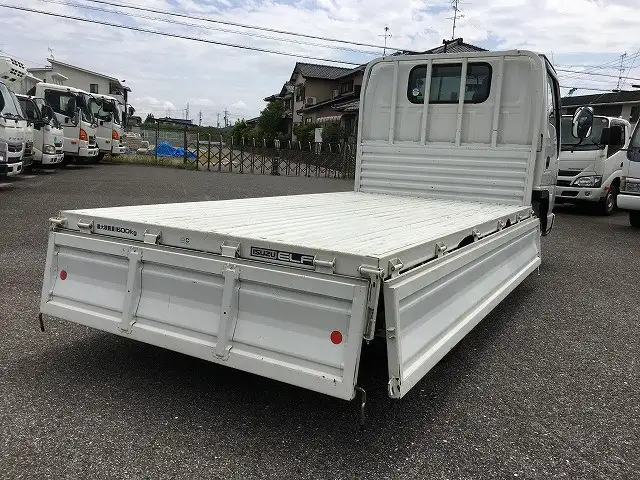 いすゞ エルフ 小型 平ボディ KR-NHR69E H16の中古トラック画像4