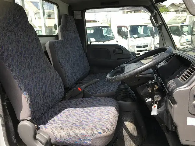 いすゞ エルフ 小型 平ボディ KR-NHR69E H16の中古トラック画像8