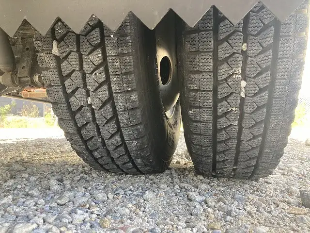 日産 アトラス 小型 平ボディ パワーゲート 床鉄板の中古トラック画像19