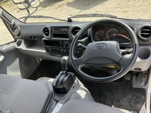 トヨタ トヨエース 小型 平ボディ TPG-XZC645 H30の中古トラック画像10